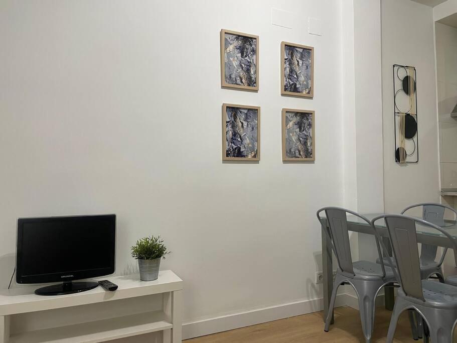 Plaza Rio B Appartement Madrid Buitenkant foto